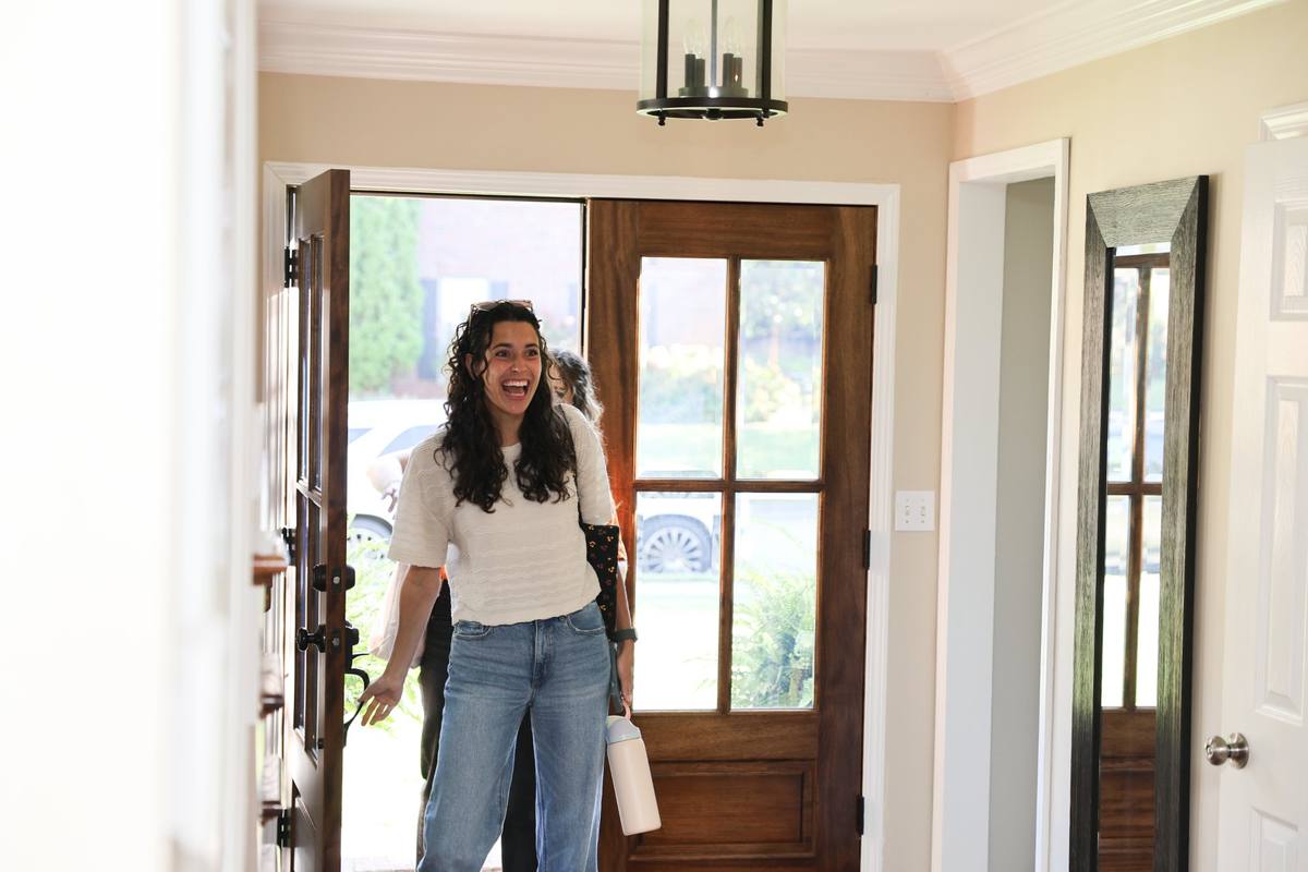 Woman arriving with joy